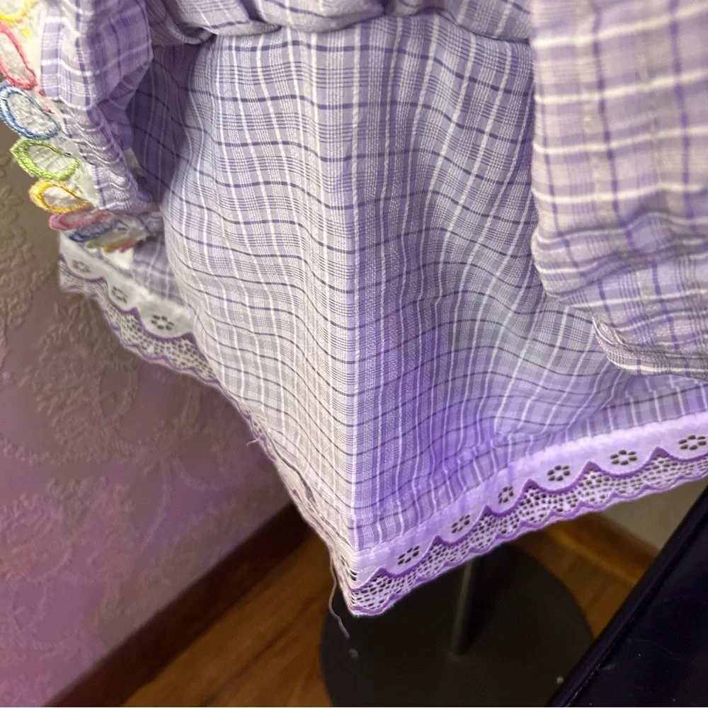 Lavender Plaid apron with Floral Accents vintage handmade lace appliqué